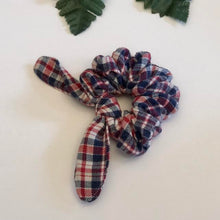 Load image into Gallery viewer, Plaiddington - Full Scrunchie
