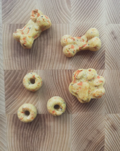 Load image into Gallery viewer, Sit & Stay Barkery - Carrot & Ginger Treats